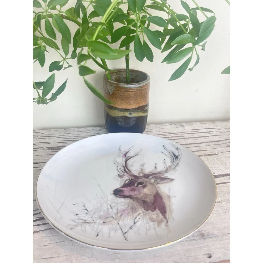 Vintage 1976 Woodland Haven ENESCO Buck Deer Gold Rimmed Dessert Plate 8” Retro